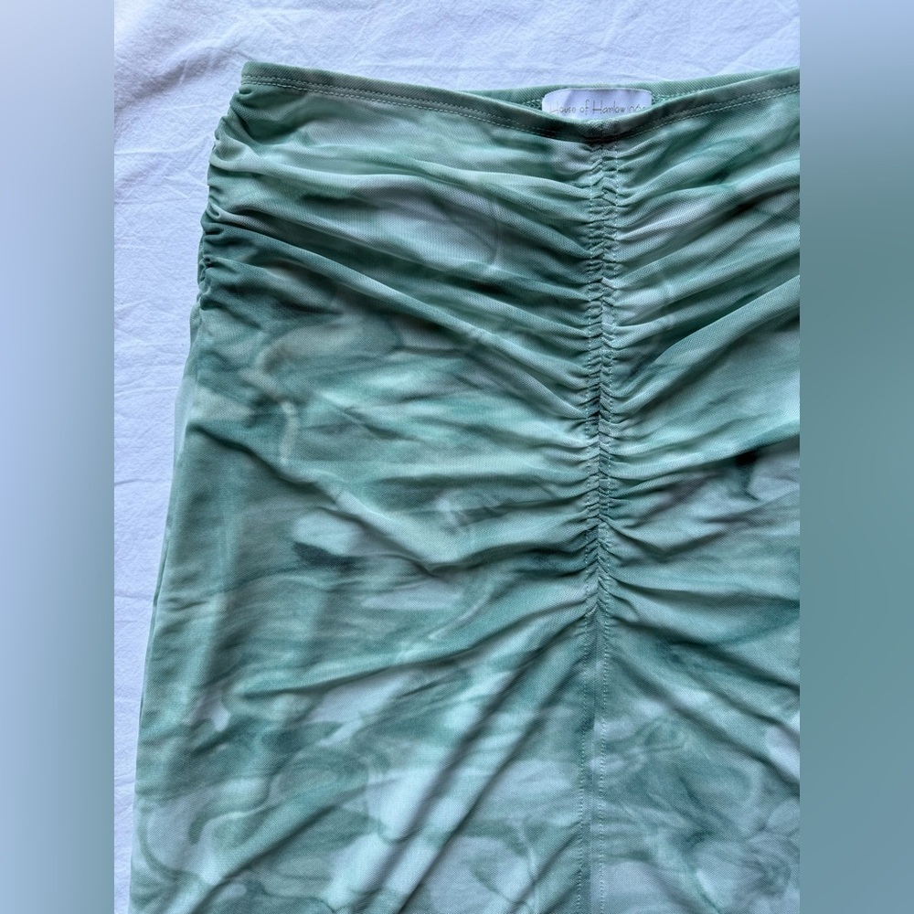 House of Harlow 1960 Mint Green Teal Tie Dye Ruched Maxi Skirt - Picture 4 of 11